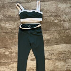 Lilybod Green Leggings & Sports Bra Set with White Contrast Band